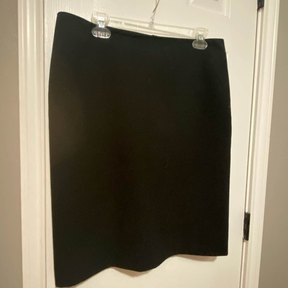 Black pencil skirt